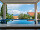 Panoramiczna luksusowa willa z basenem