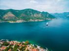 Ziemia w dobroci z pięknym widokiem na Boka boka Kotorska, 30 m od morza