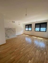 Słoneczne mieszkanie 62,5 m2 w Tivat w nowym domu