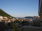 Hipnotyzujący 44m2 apartament z widokiem na morze w Budva, Czarnogóra