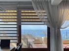 Luksusowy nadmorski penthouse z zapierającymi dech w piersiach widokami w dobrej Vodzie
