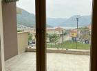 Nowy luksusowy apartament z basenem, w pobliżu plaży w Dobrota, Kotor