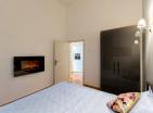 Nowy dwupoziomowy apartament w Budva o powierzchni 65 m2 w pobliżu centralnej ulicy