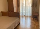 Oszałamiający Umeblowany widok na morze 2 sypialnie apartament w Tivat w doskonałej lokalizacji
