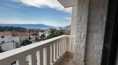 Oszałamiający apartament z widokiem na morze w Tivat w nowym budynku w doskonałej lokalizacji