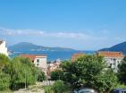Zapierający dech w piersiach apartament z widokiem na morze 60 m2 w Igalo, Herceg Novi z tarasem