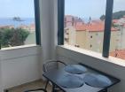 Apartament z widokiem na Morze 50 m2 w Petrovac z tarasem 350m do plaży