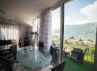 Dwie sypialnie mieszkanie 62 m2 w Stoliv z terrase i panoramicznym widokiem na Zatokę Kotorską
