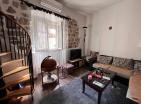 Uroczy dwupoziomowy 60 m2 w zabytkowym Starym Mieście w Kotorze