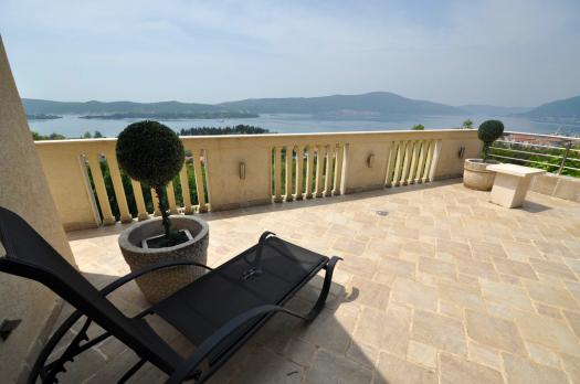 Luksusowa willa w miejscowości Tivat z 6 sypialniami, dużym basenem, ogrodem i widokiem na morze
