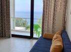 Dwupokojowe mieszkanie o powierzchni 40 m2 z pięknym widokiem na morze w Sutomore