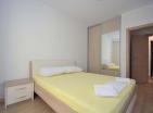 Mieszkanie 94 m2 w Bechichi z 2 sypialniami 2 łazienkami 350 m od morza