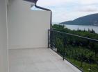 Duże słoneczne mieszkanie 133 m2 w Herceg Novi z widokiem na morze